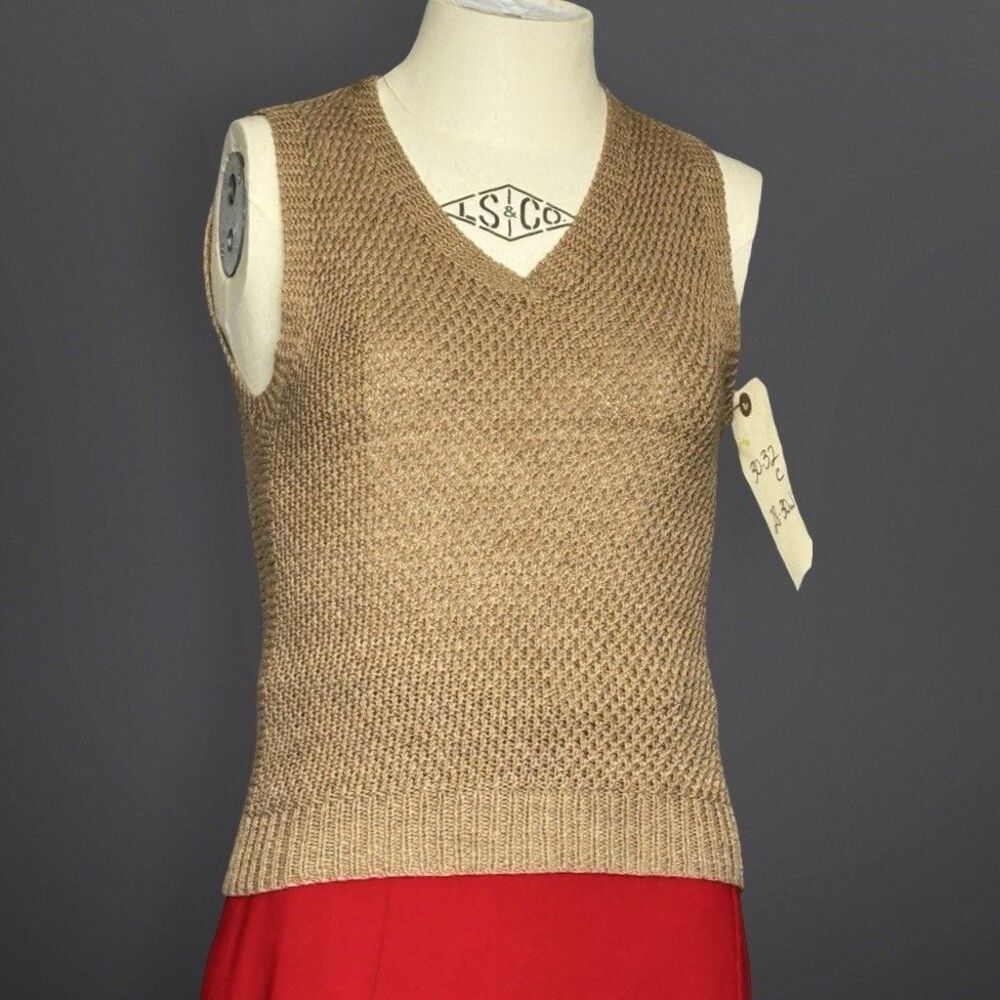 Vintage 1970s Camel Knit Sweater Vest V-Neck Preppy Dark Academia Sony Pictures